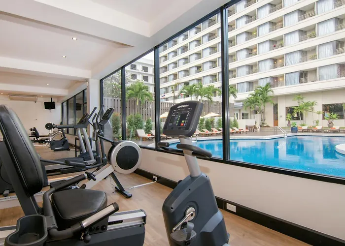 Wave Hotel Pattaya